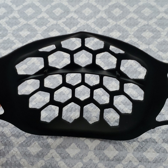 3D Face Mask Bracket - 2 PACK - Picture 4 of 8